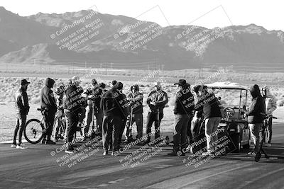 media/Jan-09-2025-Racers Edge (Thu) [[9e316ffd38]]/1-Around the Pits-Track Walk/